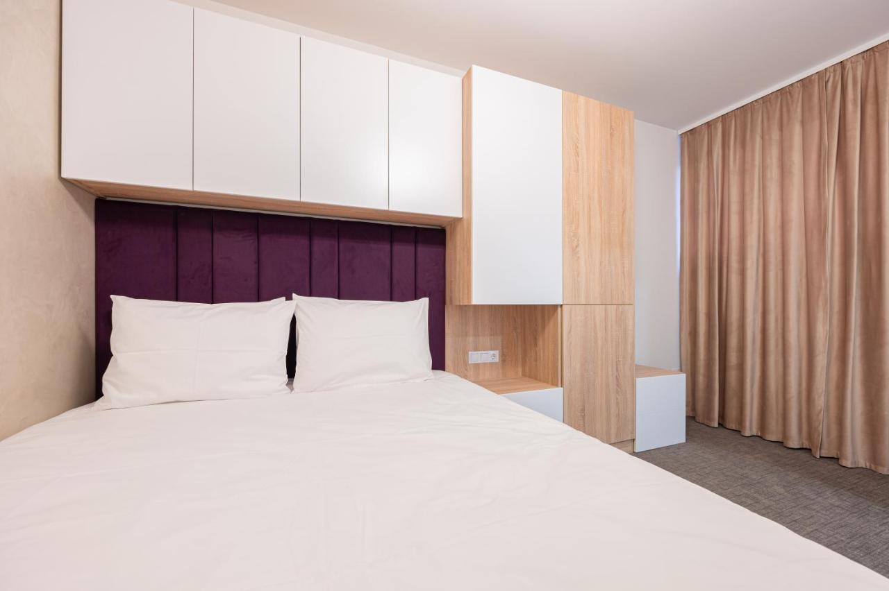 Hotel Klia Sînmartin Zewnętrze zdjęcie