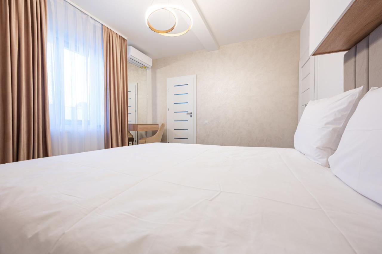 Hotel Klia Sînmartin Zewnętrze zdjęcie