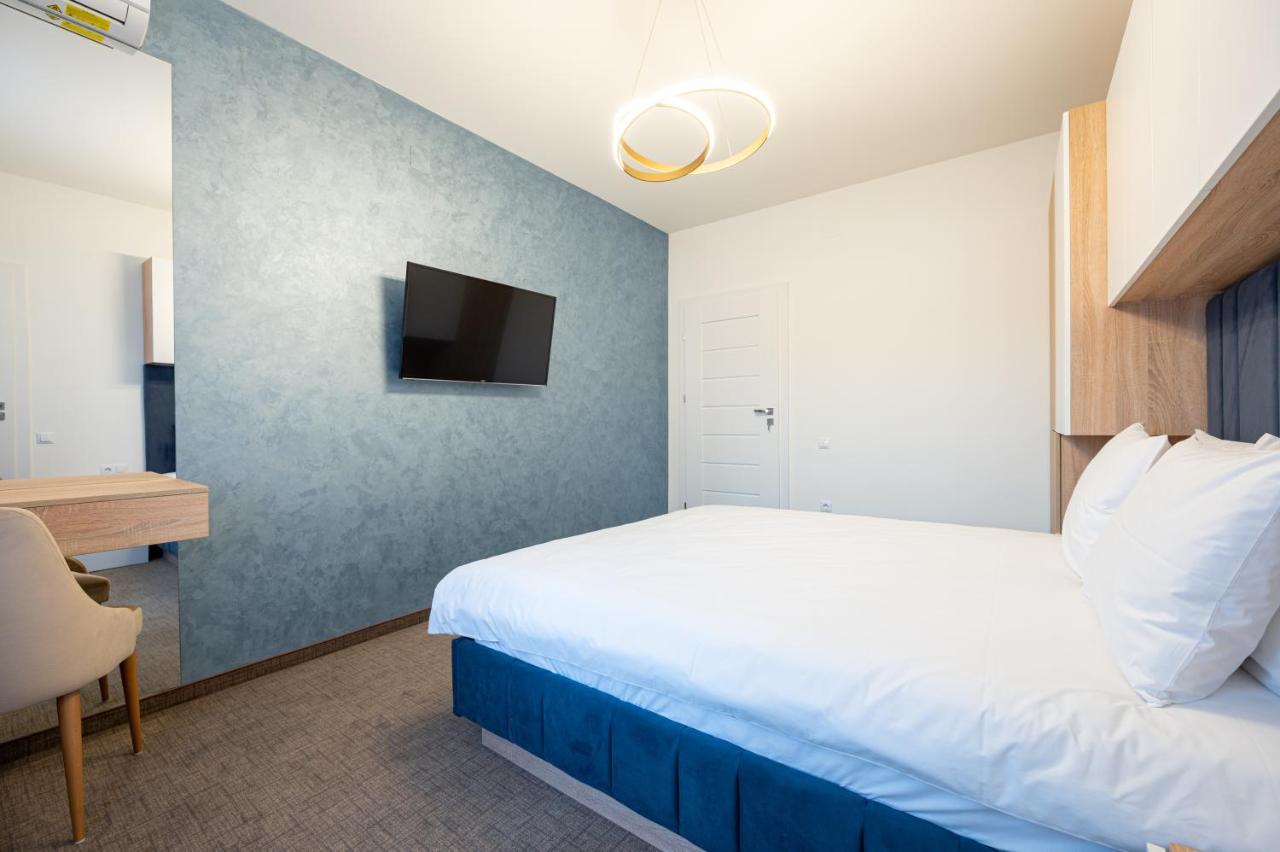 Hotel Klia Sînmartin Zewnętrze zdjęcie